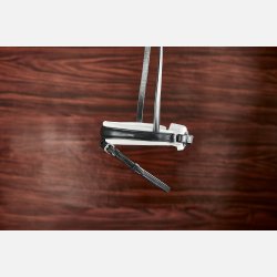 L�se n�seb�nd Cayenne