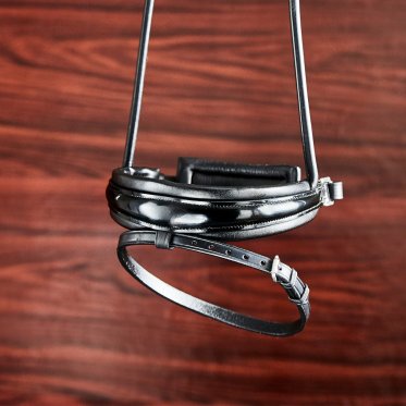 L&oslash;se n&aelig;seb&aring;nd